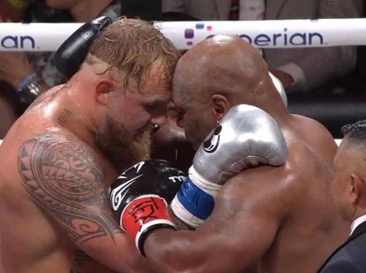 Así fue el triste regreso de Mike Tyson al boxeo: molido a golpes por Jake Paul y el gesto de su rival antes de terminar la pelea