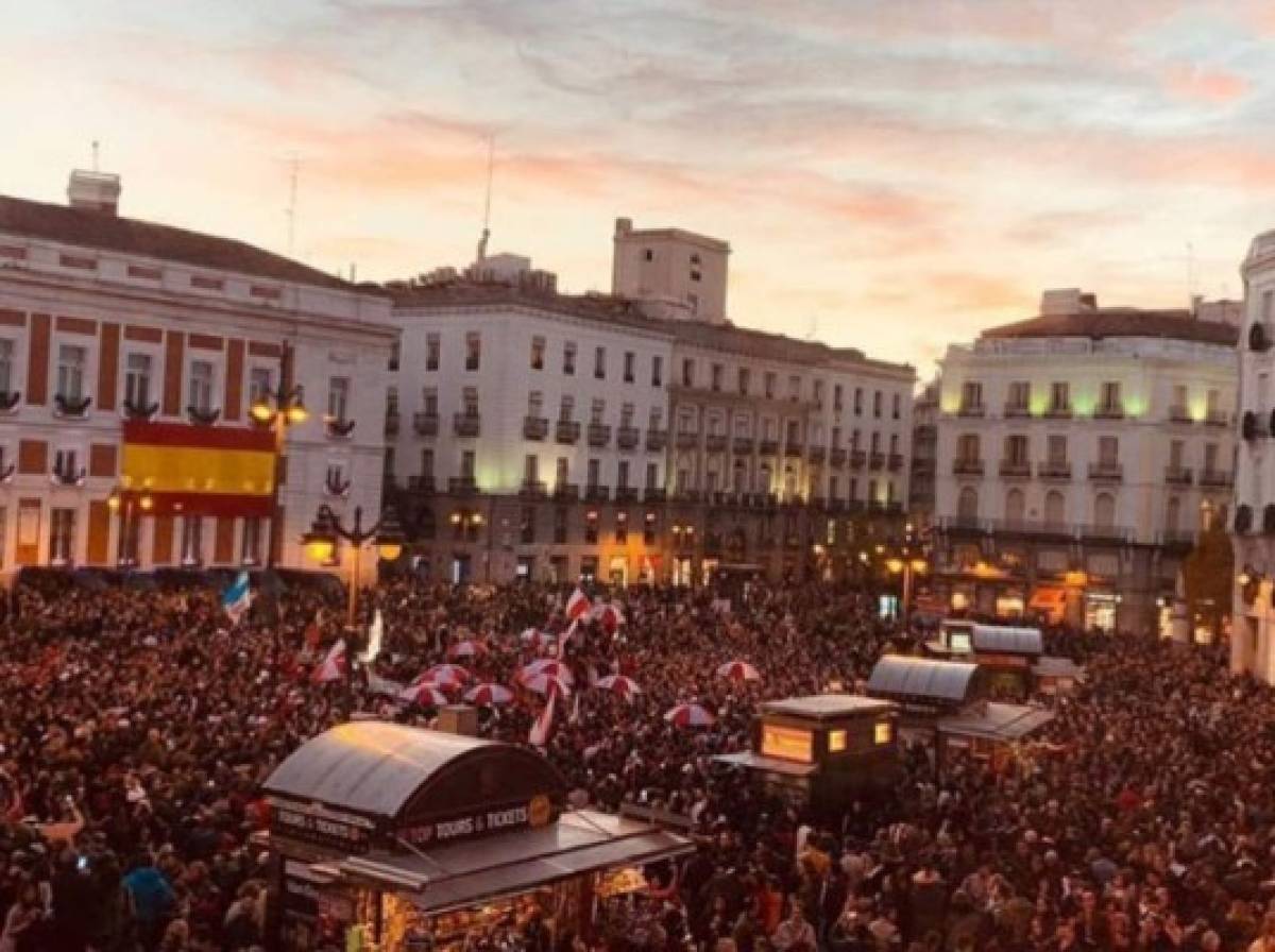 ¡Ambientazo! River invade Madrid a un día de la final de Copa Libertadores