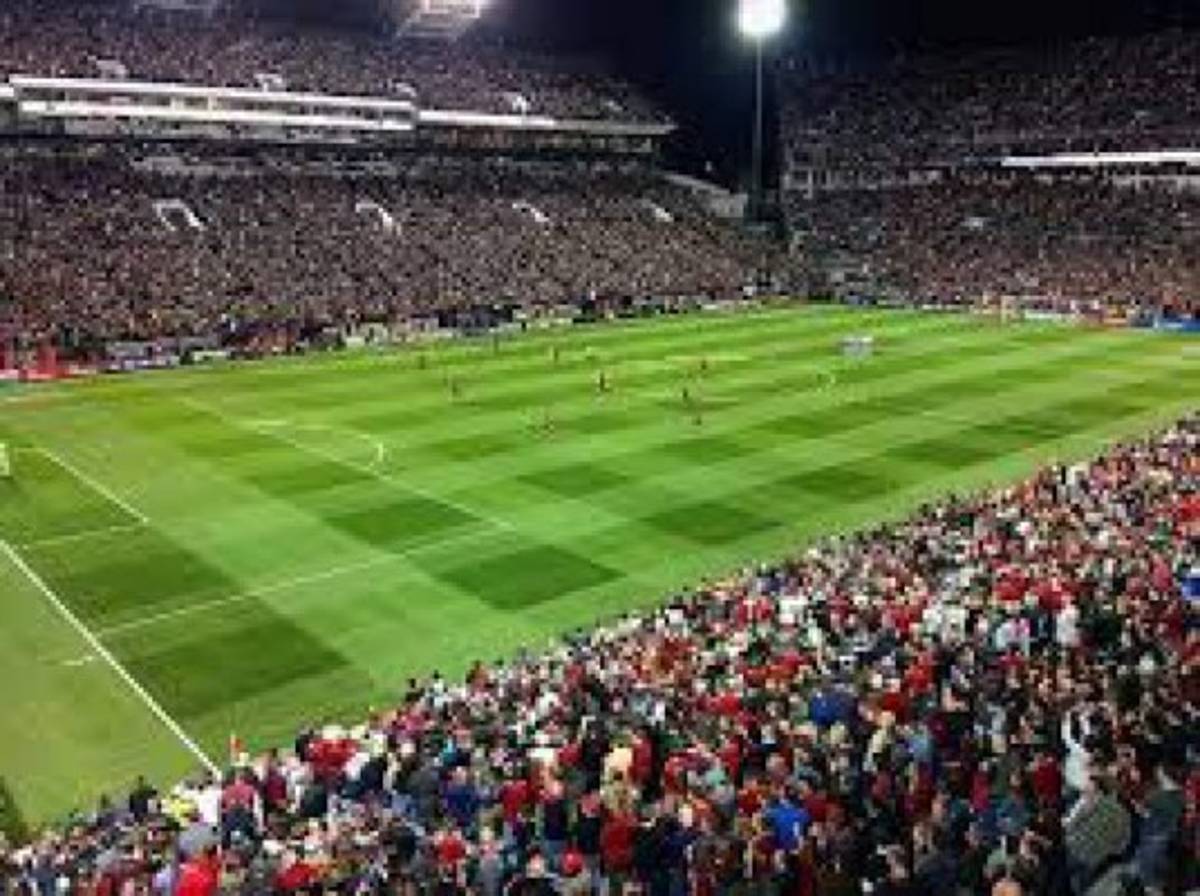 Así es el espectacular Mercedes Benz, el estadio que es sensación en Estados Unidos