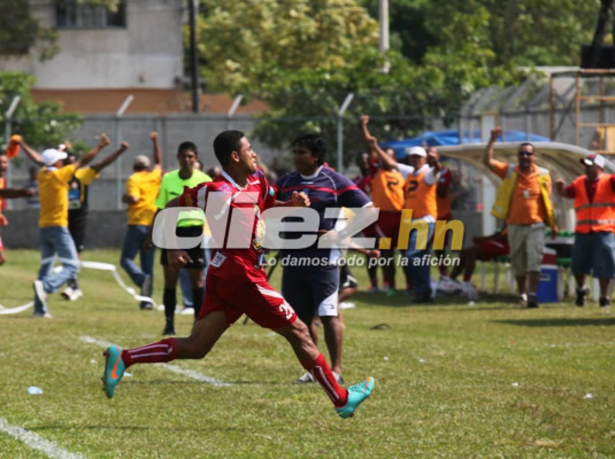 Real Sociedad empata con Victoria y asegura su pasé a la gran final.