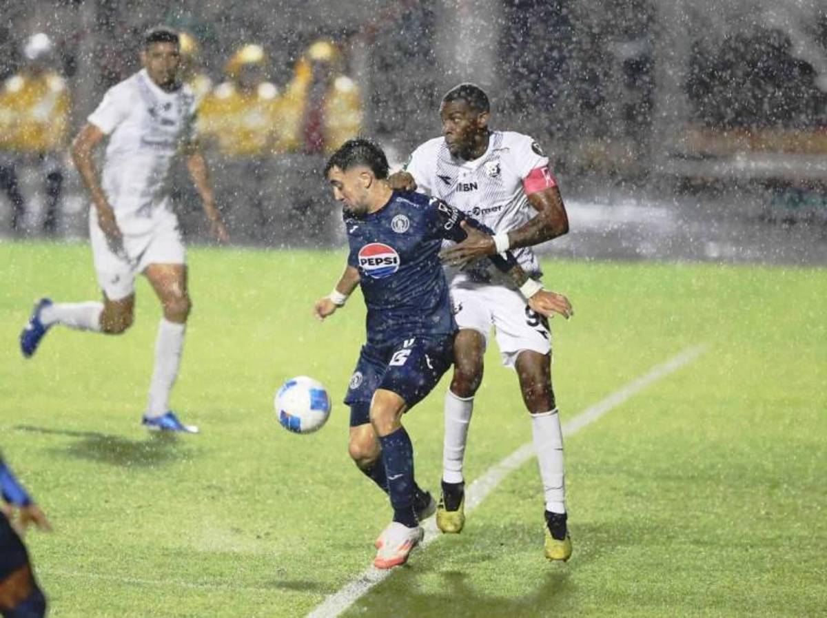 El villano del juego, motivo del berrinche de Rubilio Castillo y la pelea que hubo en el Motagua - Herediano