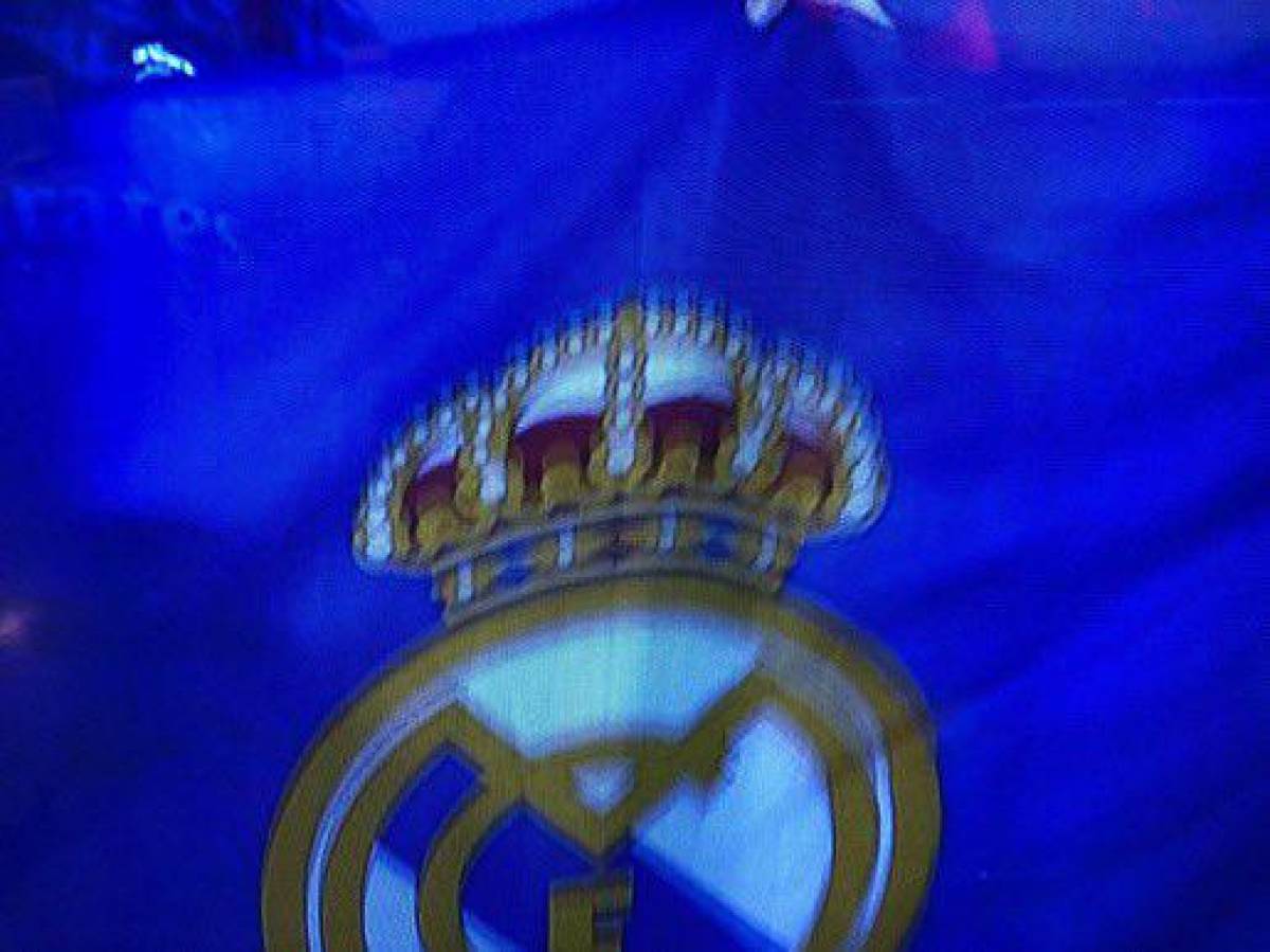 Así llegaron las mujeres al estadio para ver el Barcelona-Real Madrid y el gesto de Laporta con Xavi tras perder el Clásico