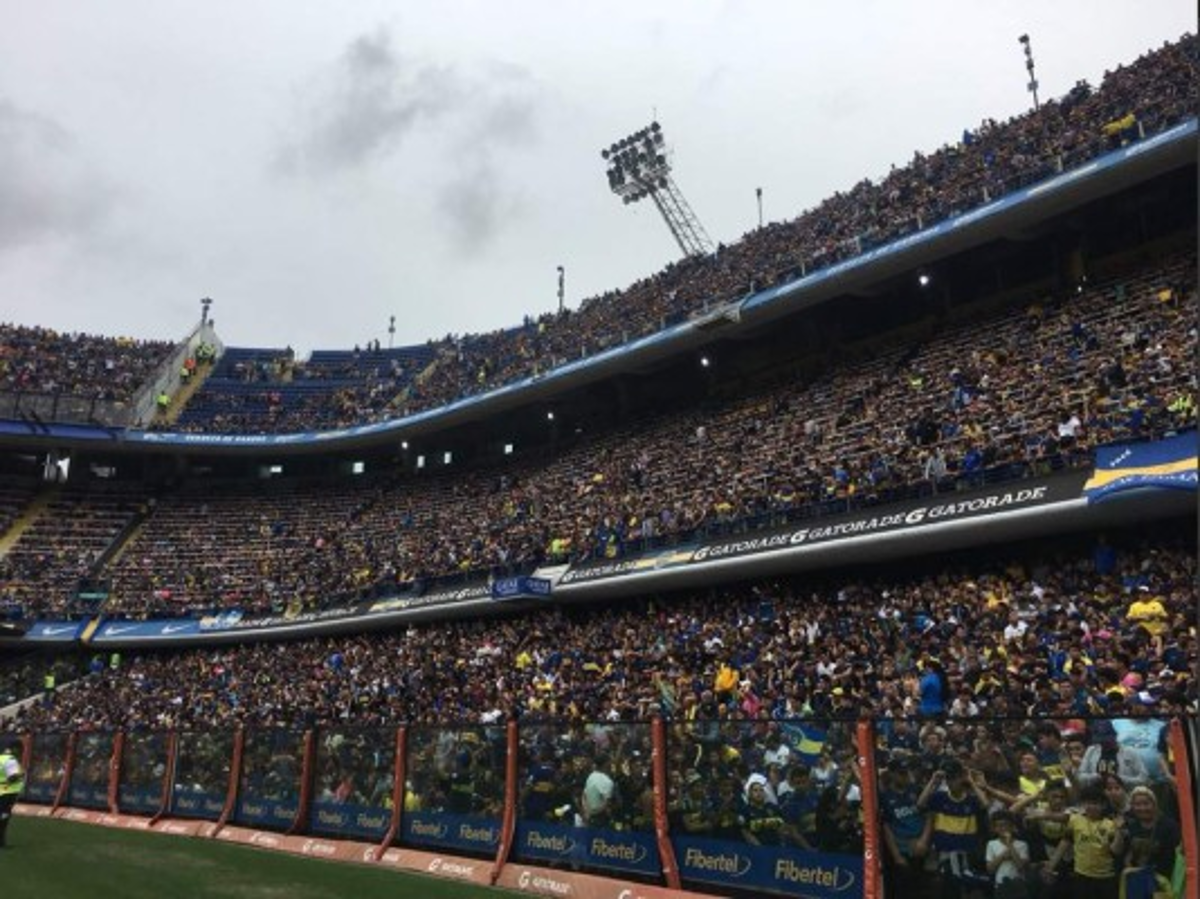 Espectacular llenazo: Afición de Boca Juniors llena la Bombonera en su último entrenamiento