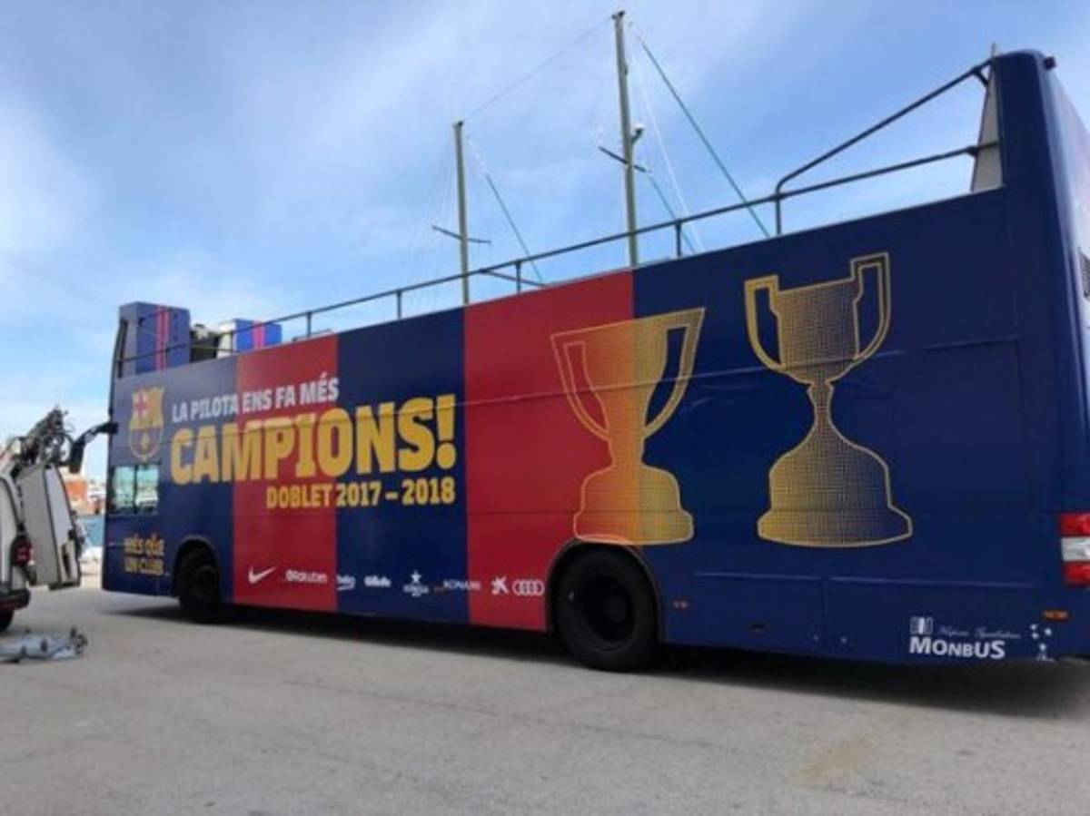 FOTOS: La gran celebración del FC Barcelona por el doblete en España