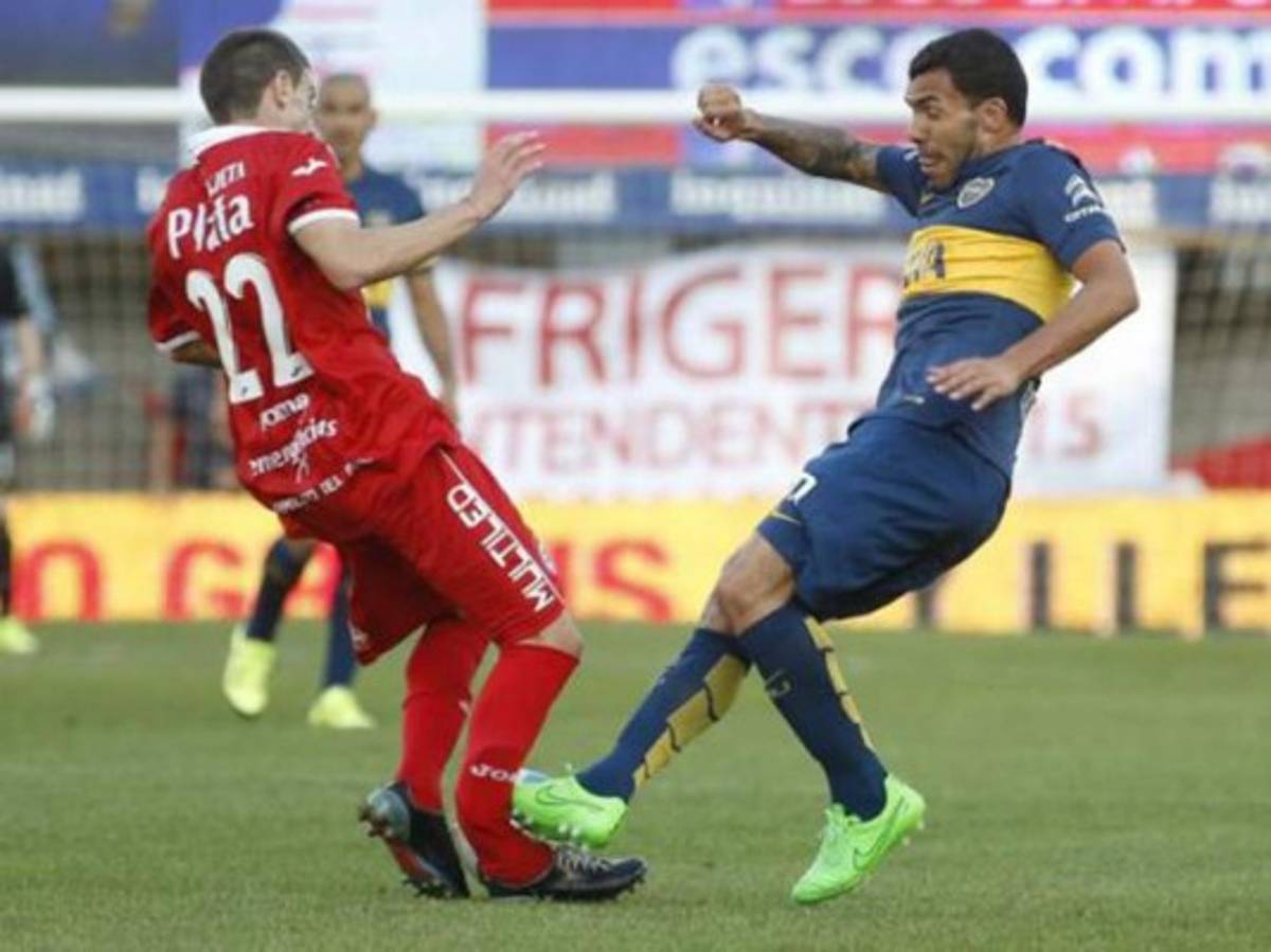 ¡No apto para sensibles! Las lesiones más escalofriantes que se han visto en el fútbol