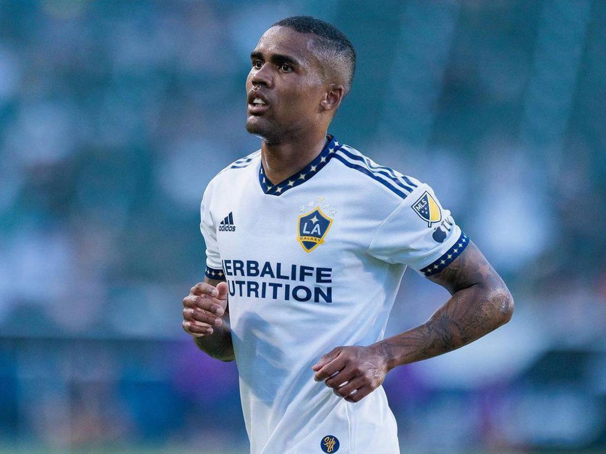 ¿Real Madrid? La bomba de Kylian Mbappé y Barcelona confirma el futuro de Araujo; Benzema volvería a este club