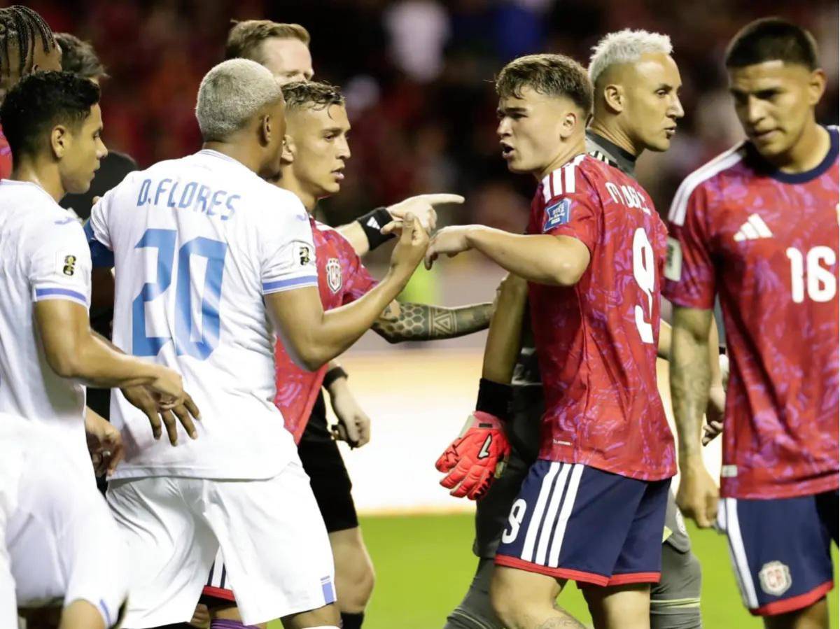 ¿Quién es el futbolista de Concacaf que dejó sin posibilidades de ir al Mundial 2026 a Honduras por accidente?