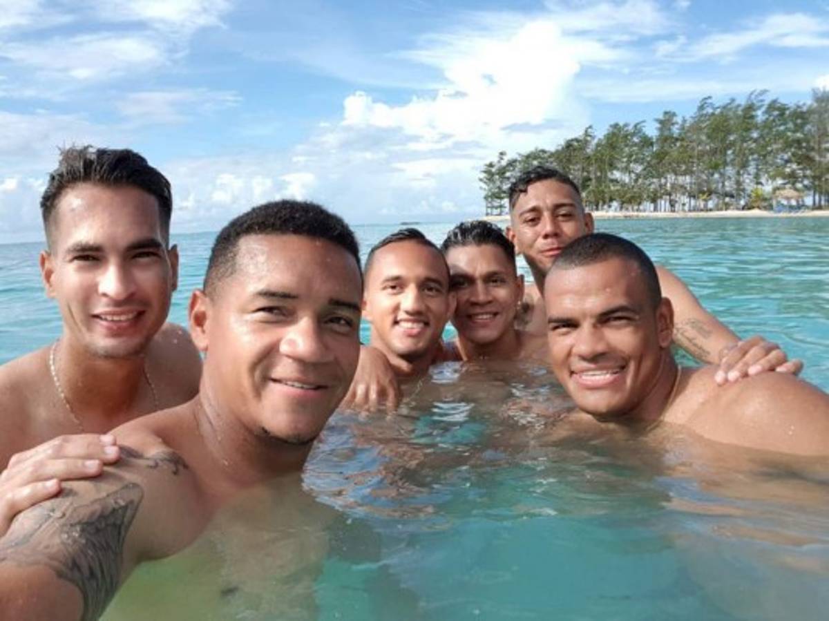 ¡Buen relax! Así disfrutaron de Roatán los jugadores del Olimpia