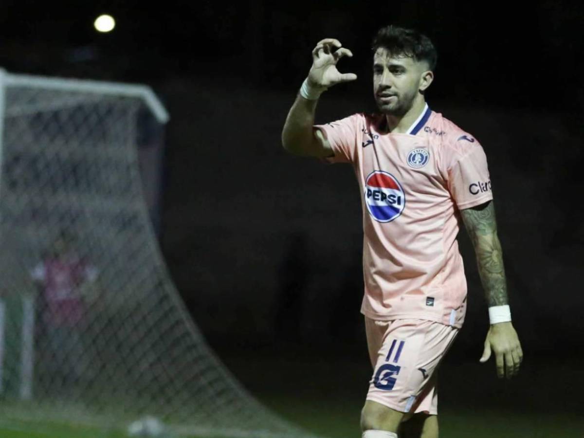 Fichajes: Motagua con descarte y presentará otro jugador, Julián Martínez apunta al extranjero y mundialista sale del retiro