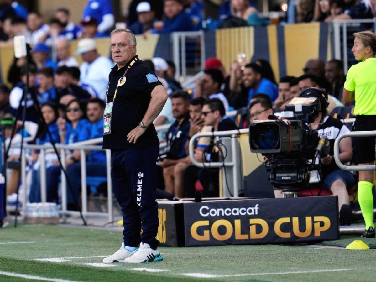 Selección de Concacaf cambia de DT a un mes del Mundial tras presión de jugadores