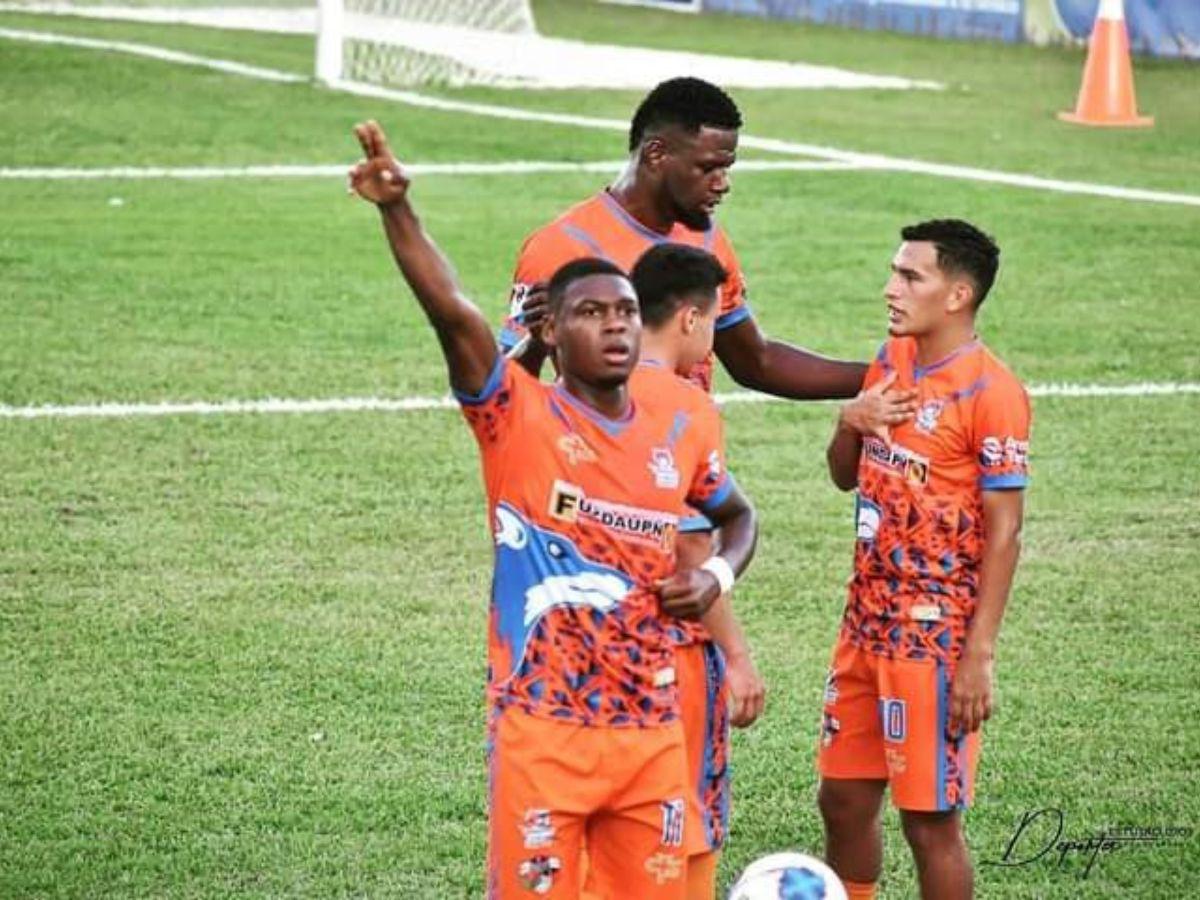 FICHAJES: Jugador de Olimpia se acerca a Europa, Victoria se arma, ¡Real España, por amarrar primer refuerzo!