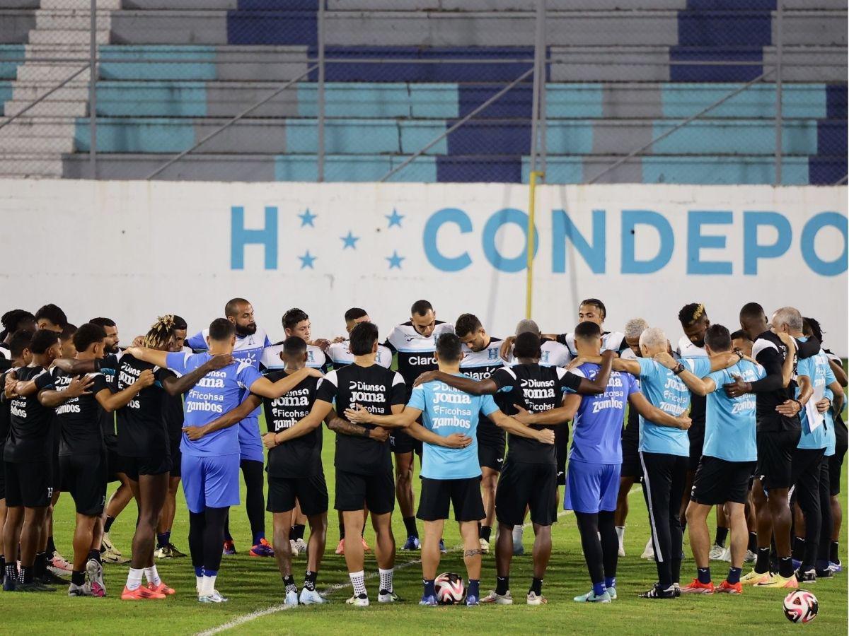 Faitelson dispara contra la Selección de Honduras y prensa de México le responde a Reinaldo Rueda