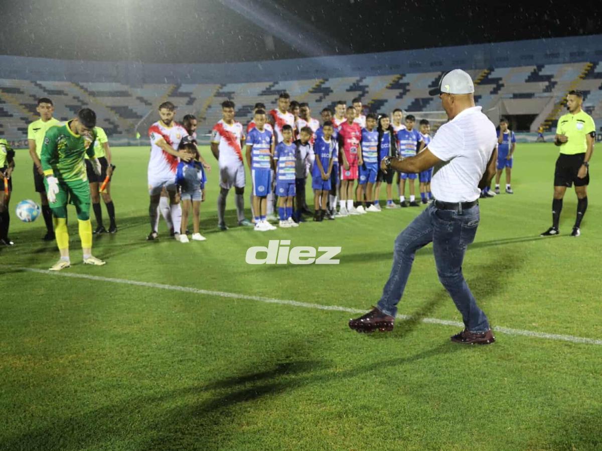 Bronca al final del partido, Herediano destroza a Victoria en la reinauguración del Estadio Ceibeño y las hermosas chicas