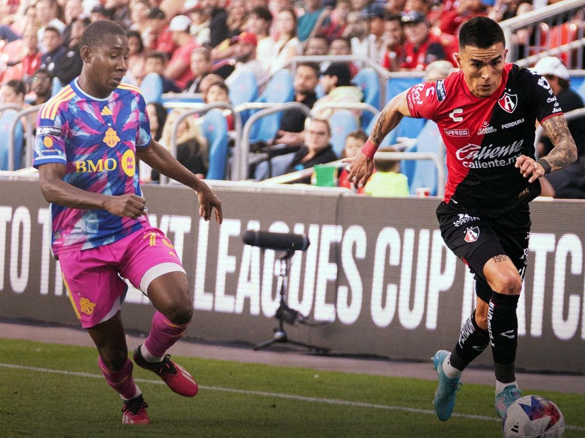 El hondureño Jesús Bernárdez Batiz firmó como jugador de MLS y debutó en la Leagues Cup con el Toronto FC