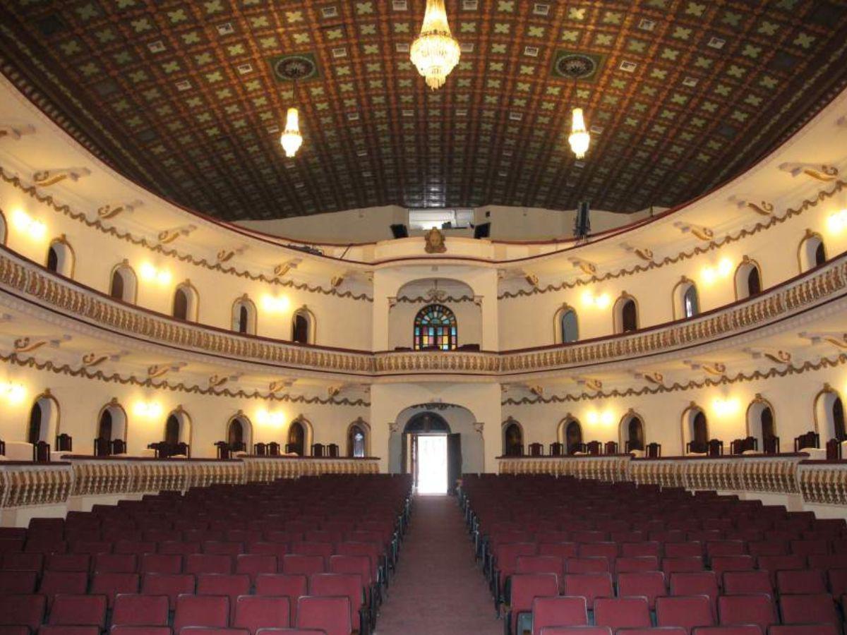 El Teatro Manuel Bonilla engalanará las premiaciones de la octava edición de los Premios DIEZ.