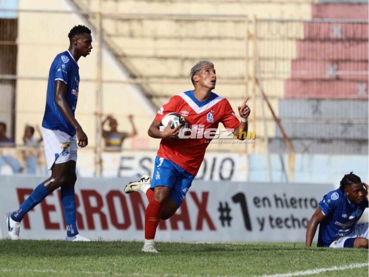 Troglio armó zafarrancho y mostró las ocho copas, la amargura del Olimpia y la fiesta del Victoria en La Ceiba