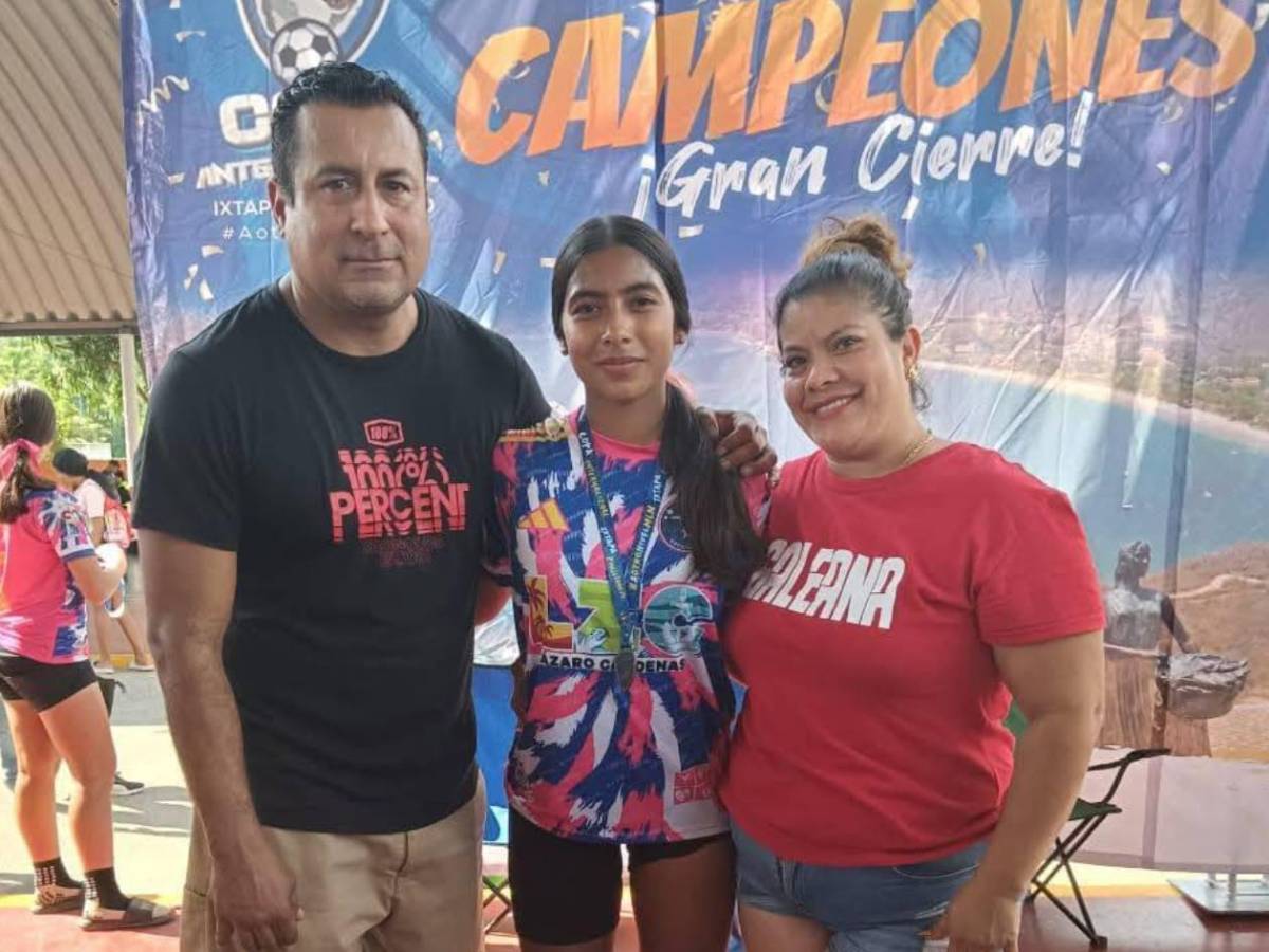 Muere futbolista de 15 años en pleno partido, revelan la causa y las últimas palabras que dejó: Tómame muchas fotos