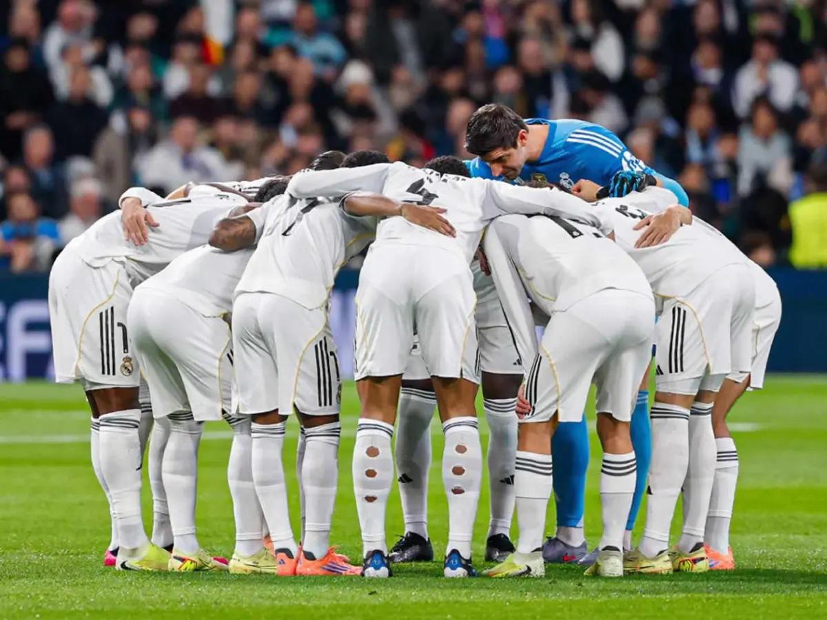 Real Madrid se va olvidando de Arbeloa: el que sería su nuevo DT pide que estos 4 se vayan y el gran fichaje que agita todo