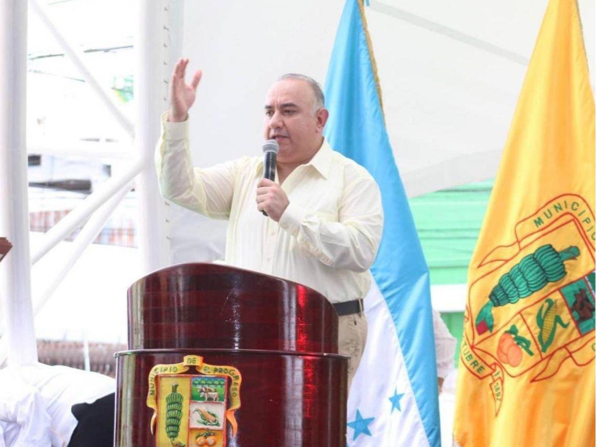 ¿Y Nasralla? Contreras, Jorge Cálix y Rixi Moncada tienen sus favoritos: Estos son los clubes que siguen los políticos en Honduras