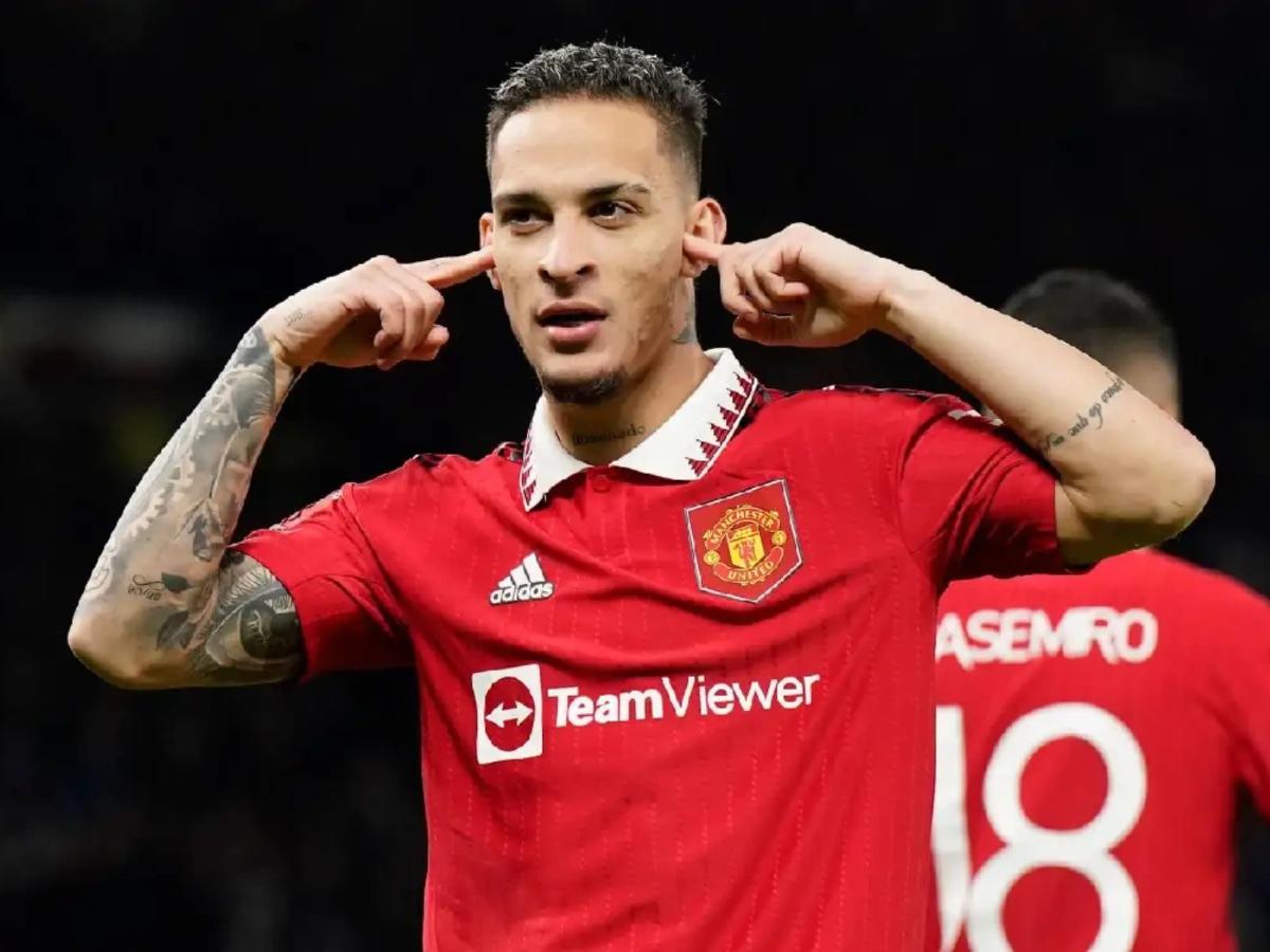 Barcelona renueva a Araújo, Cristiano Ronaldo quiere aliado en Al Nassr y Vinicius recibe millonaria oferta desde Arabia