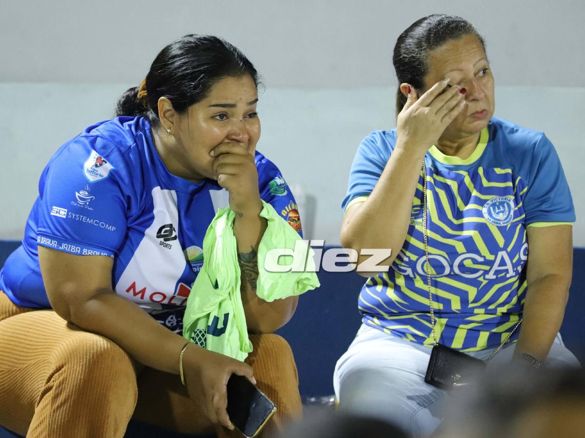 Entre lágrimas y tristeza: estas son las duras imágenes que dejó el adiós de Victoria de la Liga Nacional de Honduras