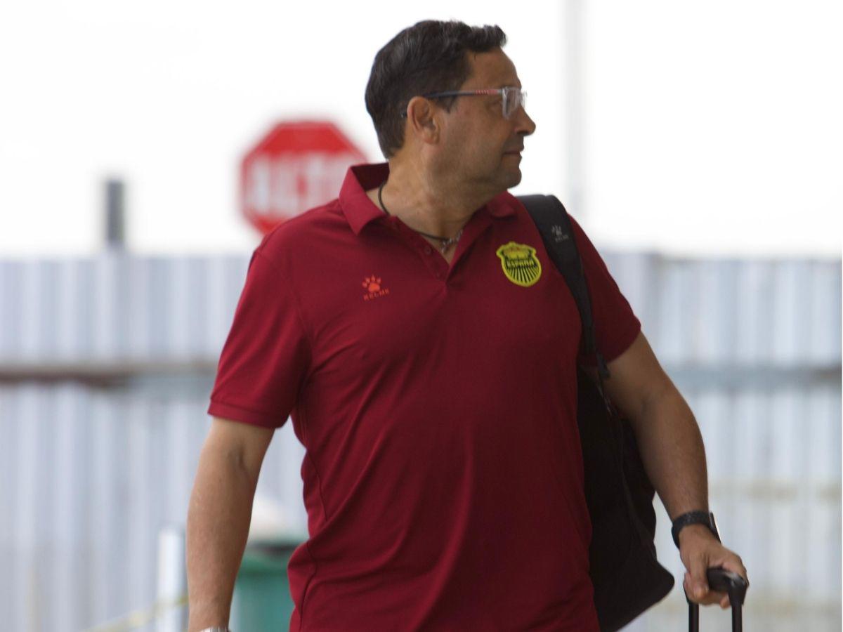 Amistoso Olimpia-Real España: jugadores del león causan furor y La Máquina viajó relax a Estados Unidos