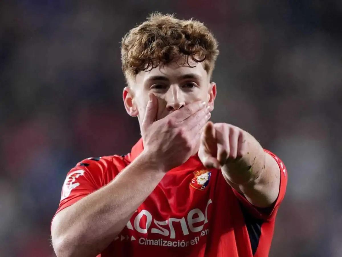 Barcelona quiere fichar a jugador del Real Madrid: Arbeloa queda desorientado y toma esta decisión ¡Ya brilla con España!