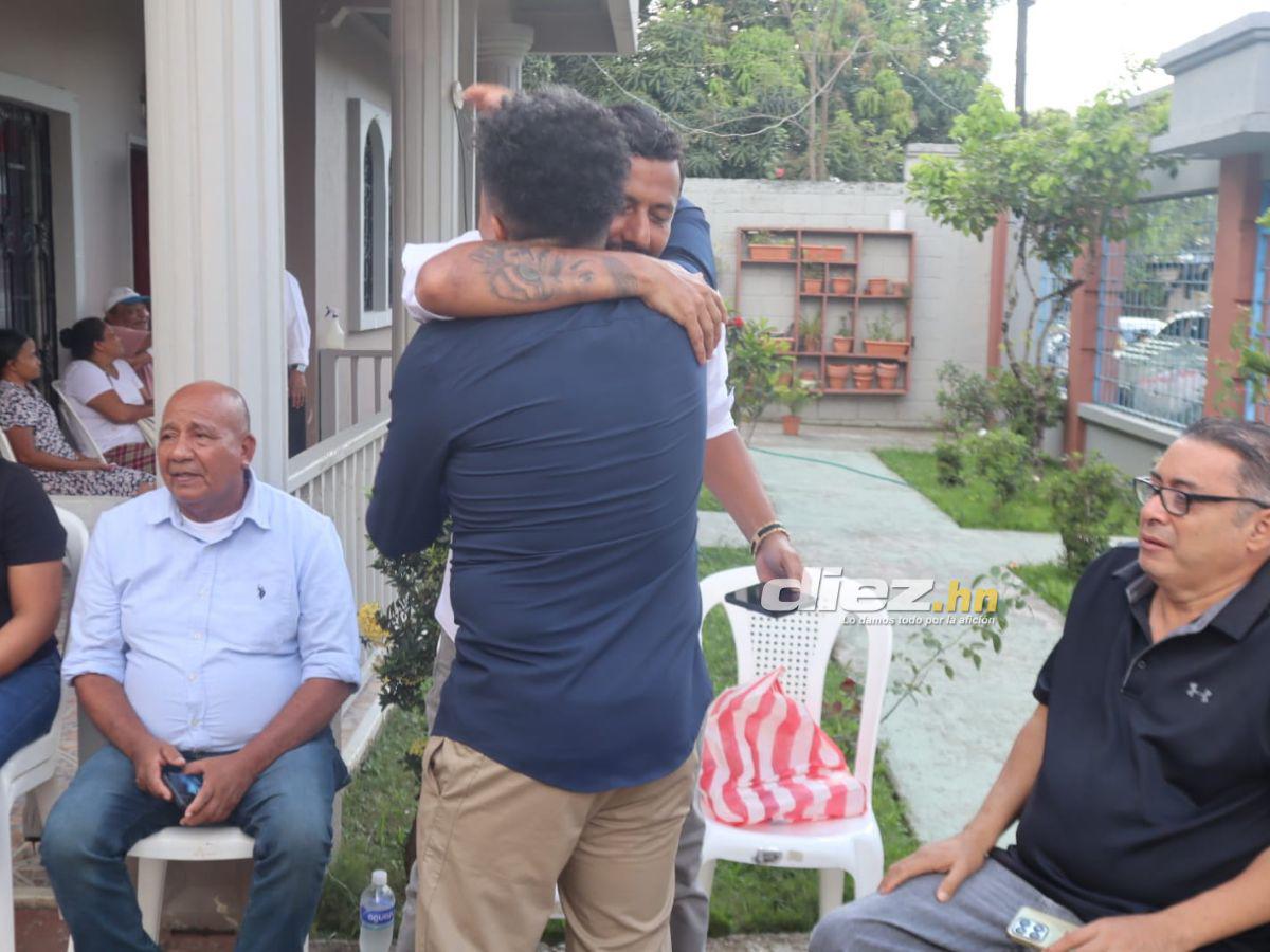 Llantos de “Rambo” de León con Ricardo Elencoff y hubo vuelta olímpica: el desgarrador adiós a Hermelindo Cantarero