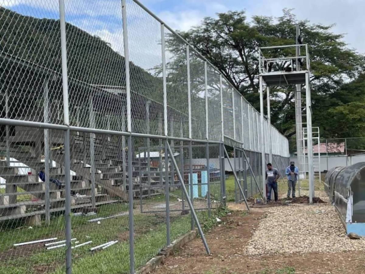 En fotos: Así es el curioso estadio de Honduras donde se jugará al fútbol en el Clausura 2025 de la Liga Nacional