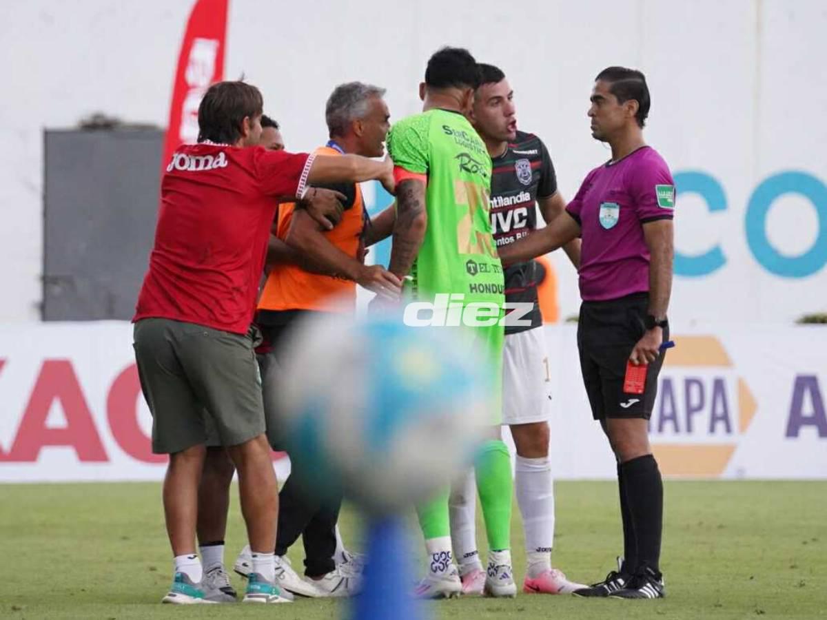 El horror arbitral, bronca de Lavallén y la celebración de Real España tras vencer a Marathón; ¿por qué no jugó Dixon Ramírez?