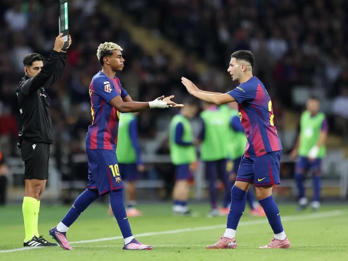 Barcelona lo vende por 25 millones: la primera baja que sufre Hansi Flick para la temporada 2026-27