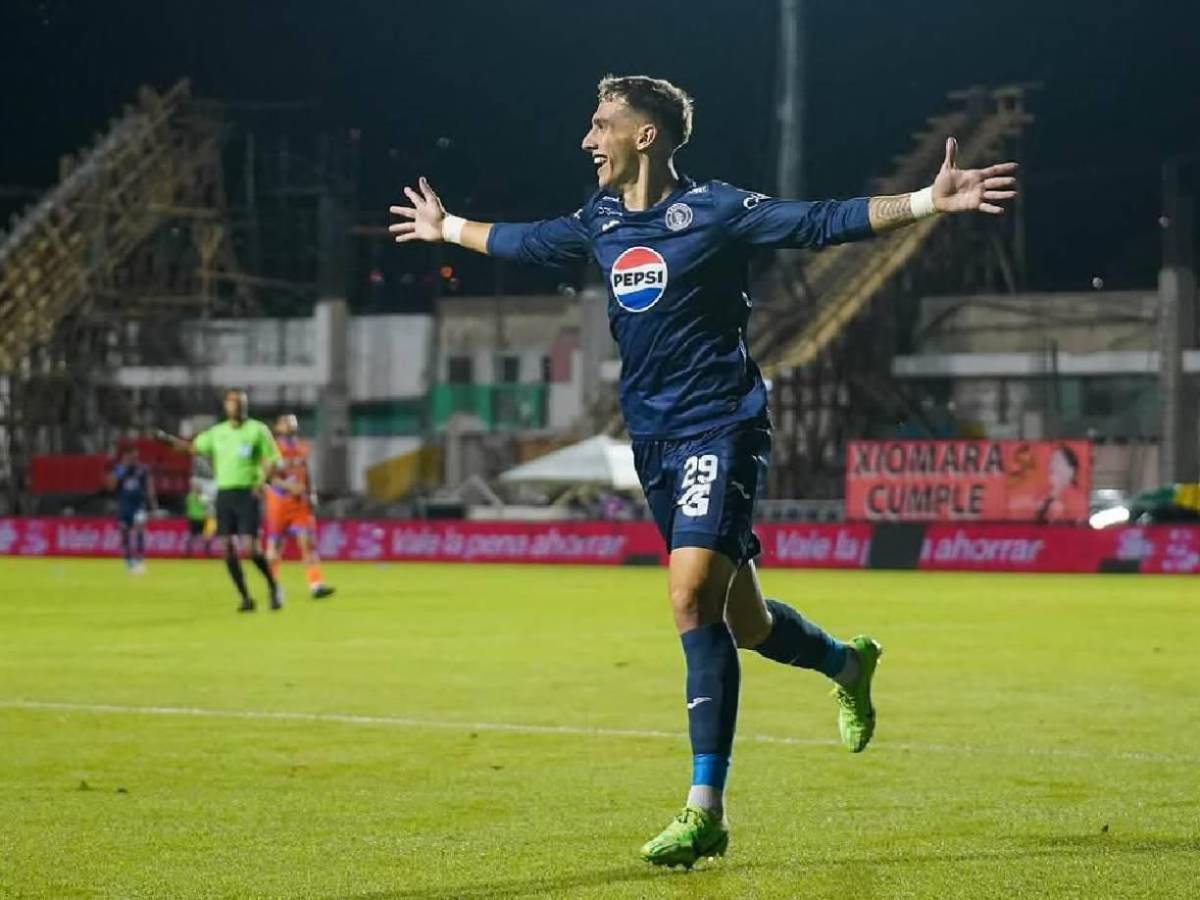 Rodrigo Auzmendi aclara todo y revela si es novio de Laura Meza y envía mensaje a Agustín: “jod* mucho”