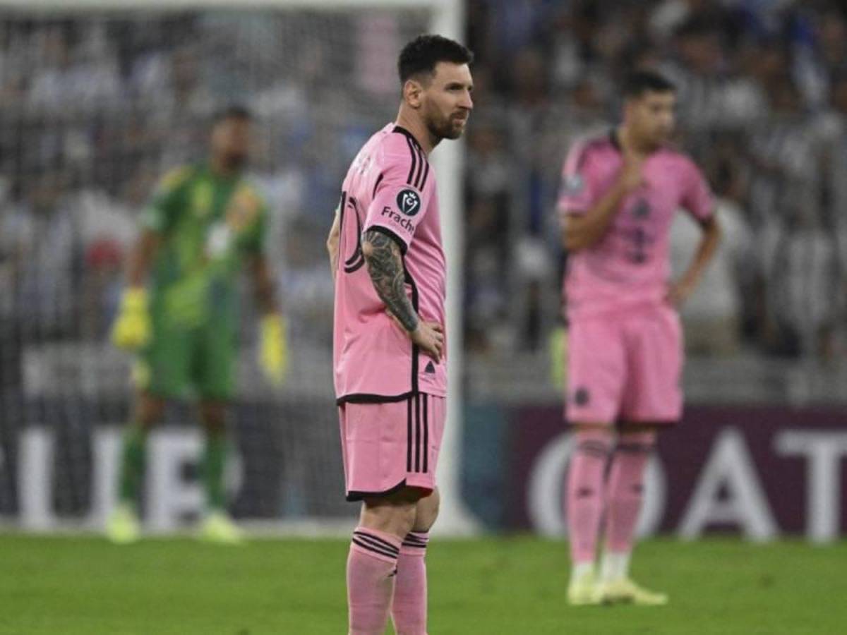 La reacción de Messi tras ser humillado en Concacaf, la burla de Monterrey y fea agresión de Luis Suárez ¿Qué hizo Barton?