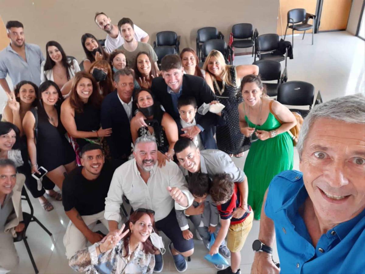 ¡Se casó Pedro Troglio! Las íntimas fotos de la boda del entrenador de Olimpia con Alejandra Alonso