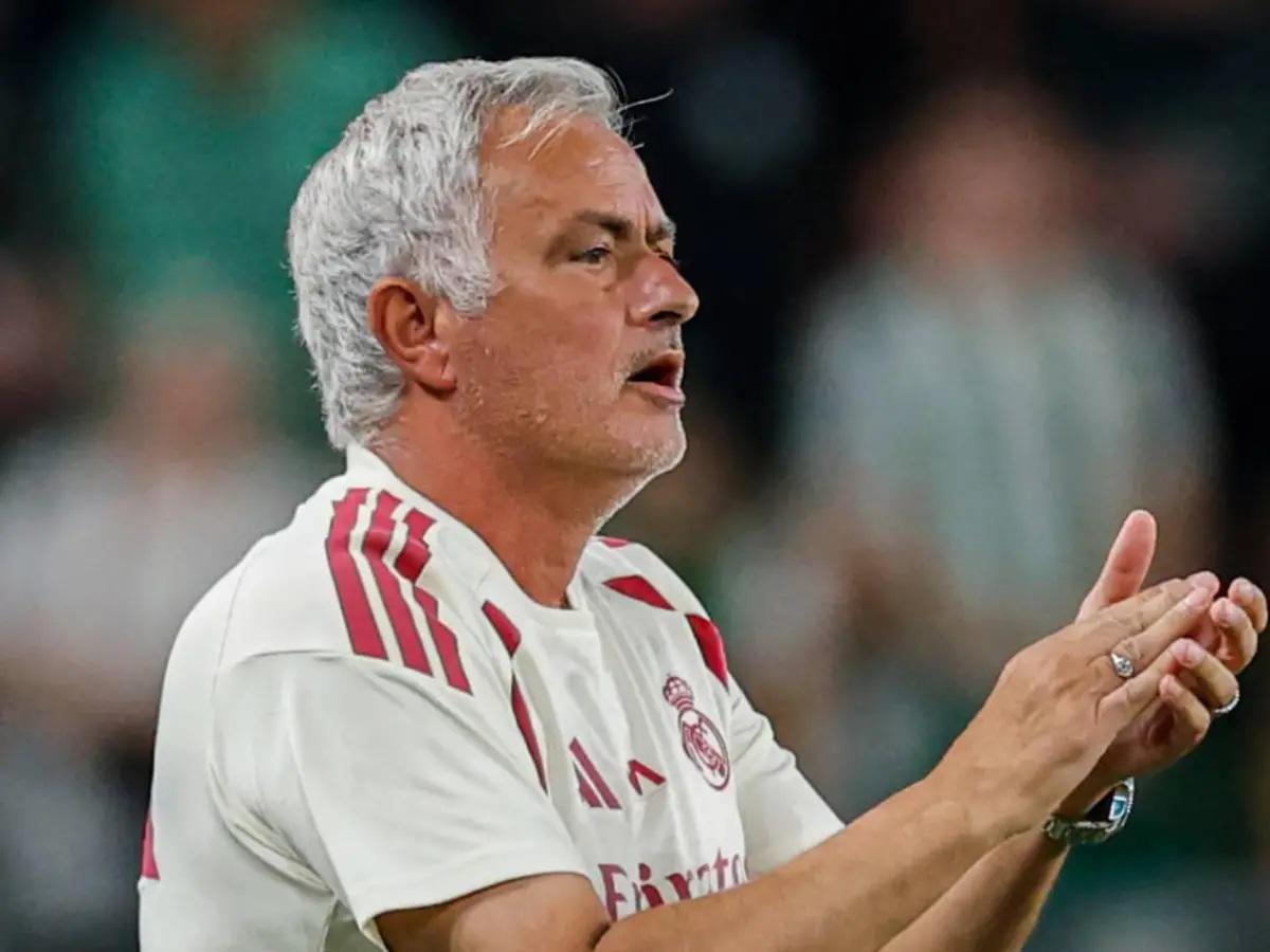 Mou prefiere a Bellingham: la reacción de Mbappé a la decisión del DT del Real Madrid