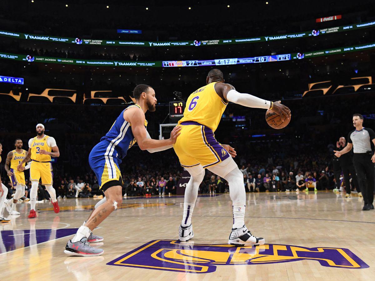 No se vio en TV: Lewis Hamilton, Bad Bunny en cita con Kendall Jenner y los mejores momentos del partido de Lakers ante los Warriors