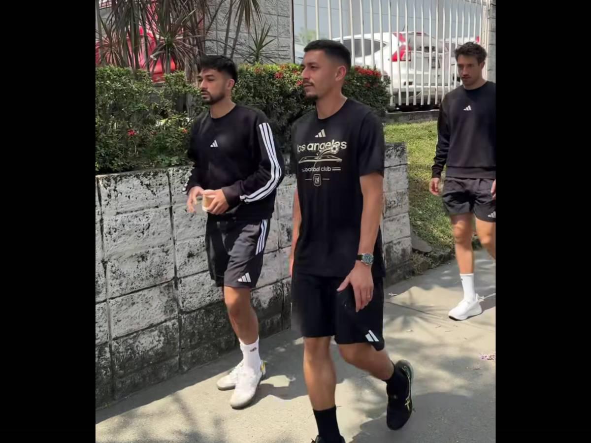 Son quedó enamorado del café de Honduras: así disfrutaron los futbolistas de LAFC en las calles de SPS previo al partido