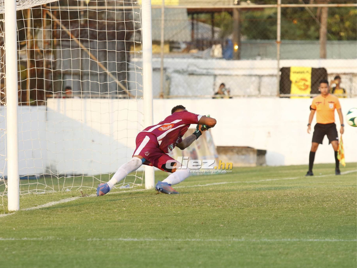 La locura total del Génesis campeón, el llanto de Reynaldo Tilguath y la emotiva oración del niño recogepelotas del Platense