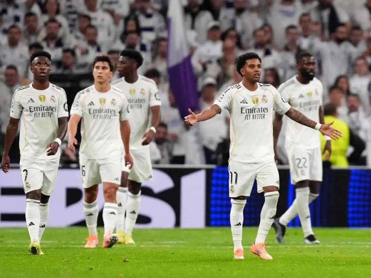 Real Madrid se va olvidando de Arbeloa: el que sería su nuevo DT pide que estos 4 se vayan y el gran fichaje que agita todo