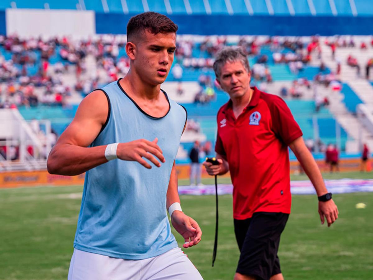 Fichajes: Marathón presenta a panameño, Luis Palma suena en Inglaterra, salida en Motagua y legionario a Liga Nacional