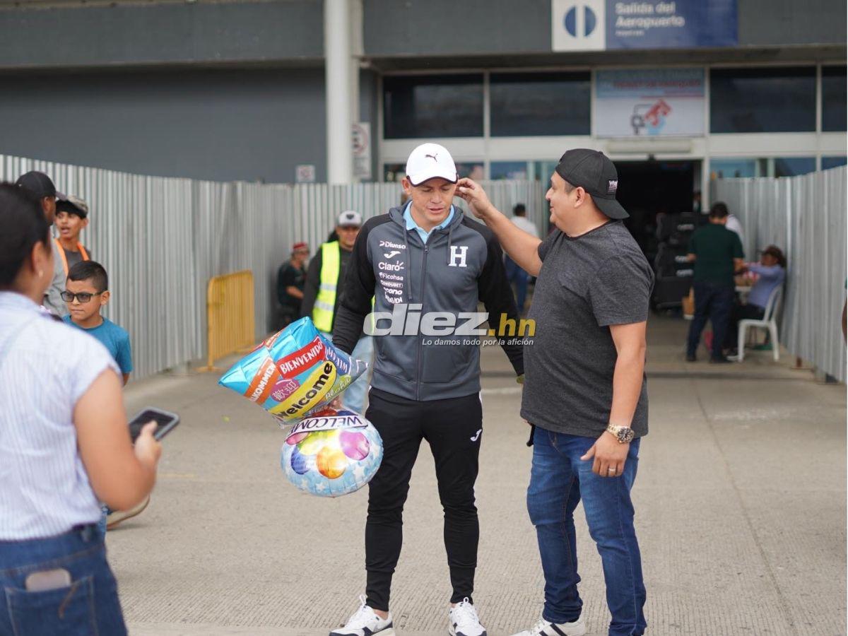 Honduras regresó tras debutar en la Eliminatoria: la sorpresa que recibió el Chelito Martínez y el furor en el Villeda Morales
