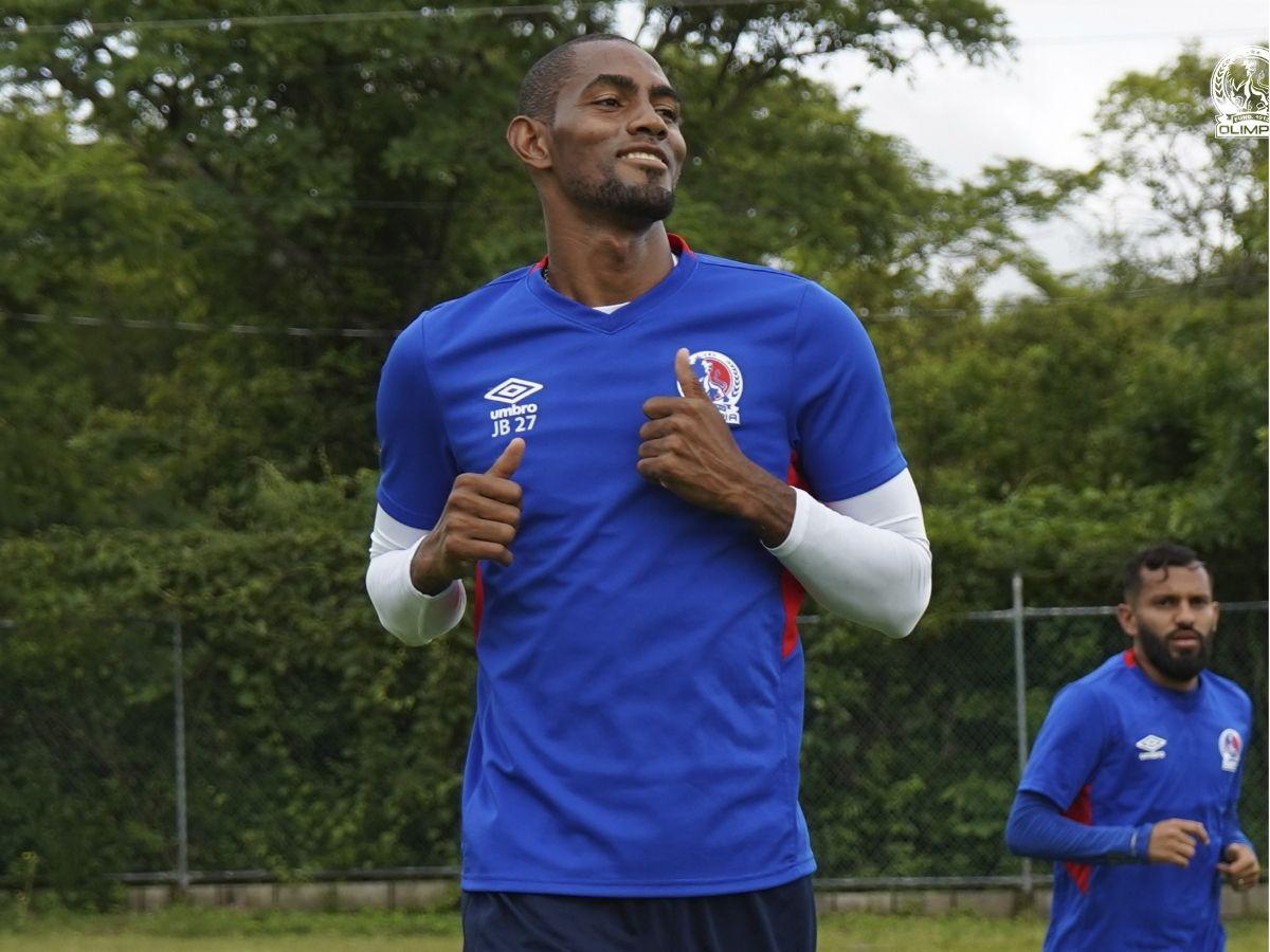 ¡Olimpia tiene tres bajas! El 11 titular de Espinel que se perfila para enfrentar al Hércules por Copa Centroamericana