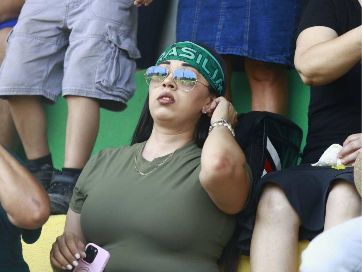 Jugador de Hondupino fue trasladado al hospital, chicas bellas y los infiltrados