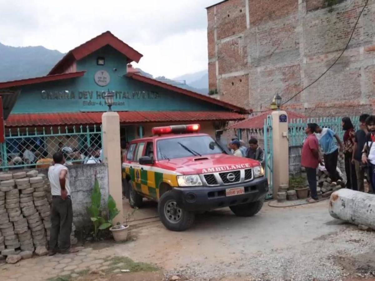 Así quedó Nepal tras terrible inundación: 55 muertos y cientos de desaparecidos