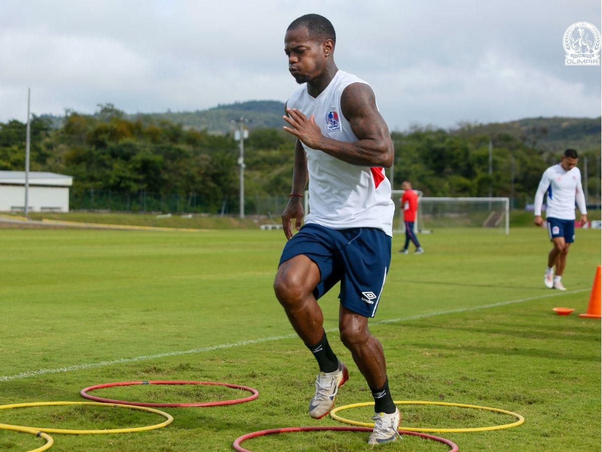 ¡Con una sorpresa y dos bajas! Así sería el 11 titular de Olimpia ante Real España en el inicio de la triangular del Apertura