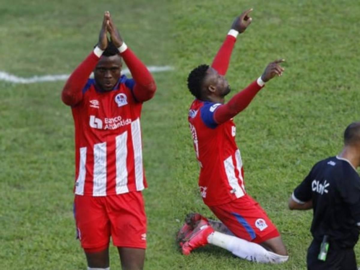 Varios fueron polémicos: los fichajes del Olimpia de Pedro Troglio que llegaron procedentes del Marathón