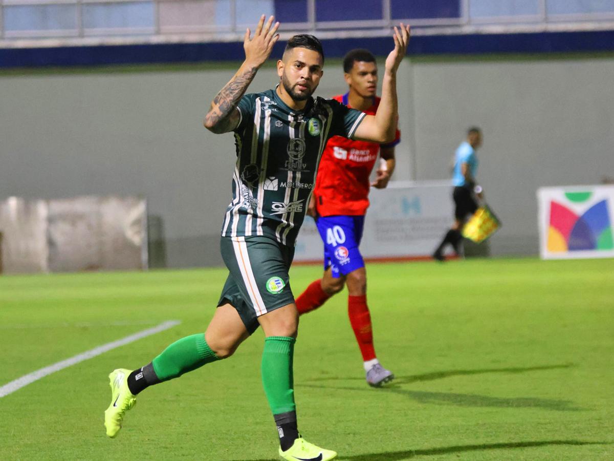 Josué Villafranca le vuelve a anotar otro gol al Olimpia.