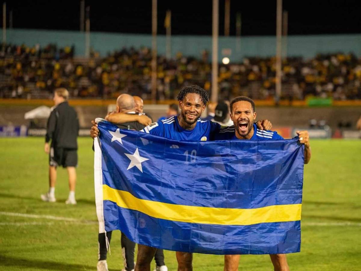 Sin el técnico, jugadores nacidos en Europa y será el país más pequeño en el Mundial 2026