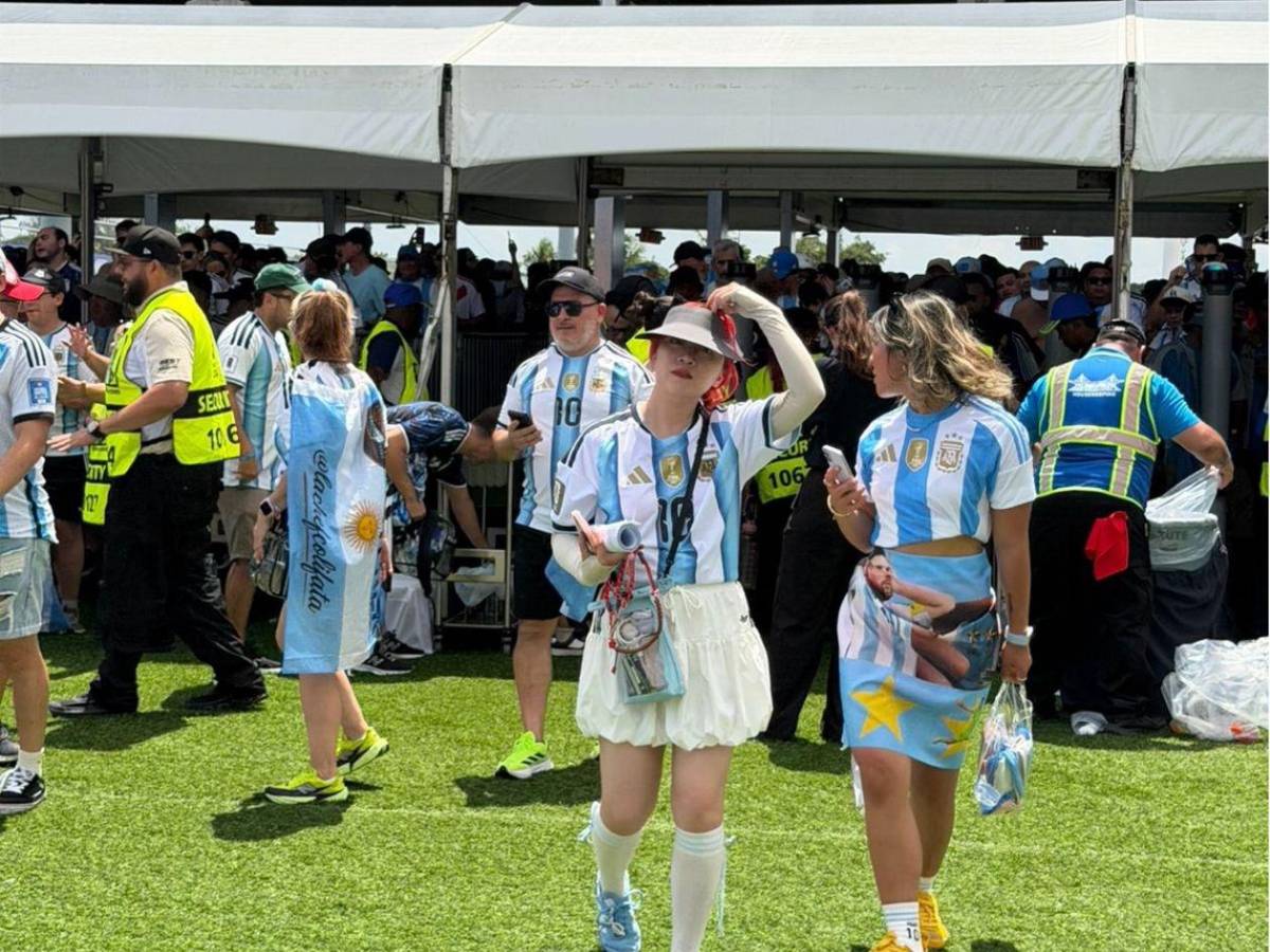 Marea albiceleste, bellezas de Argentina y monjas  sorprenden en el Mundial