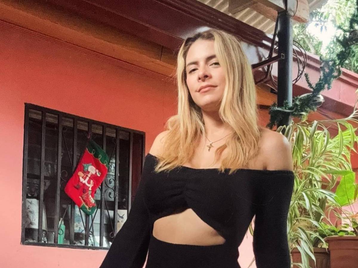 Bella periodista deportiva anuncia salida de Honduras y los medios: ¿Cuál es la razón?